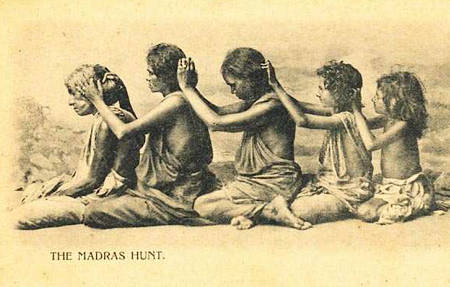 La chasse aux poux - début 20e - Collection Jutta & Jyotindra Jain