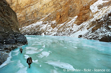 Traversée du Zanskar sur le fleuve gelé du Chadar