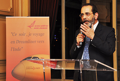 S.E. Rakesh Sood ambassadeur de l'Inde en France confiant dans le potentiel du Dreamliner